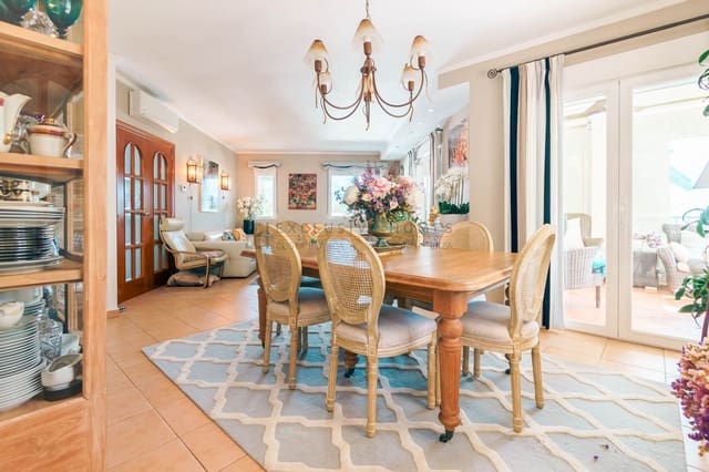 4 sovrum Villa till salu i Alfaz del Pi / L'Alfàs del Pi med pool garage - 600 000 € (Ref: 10044446)