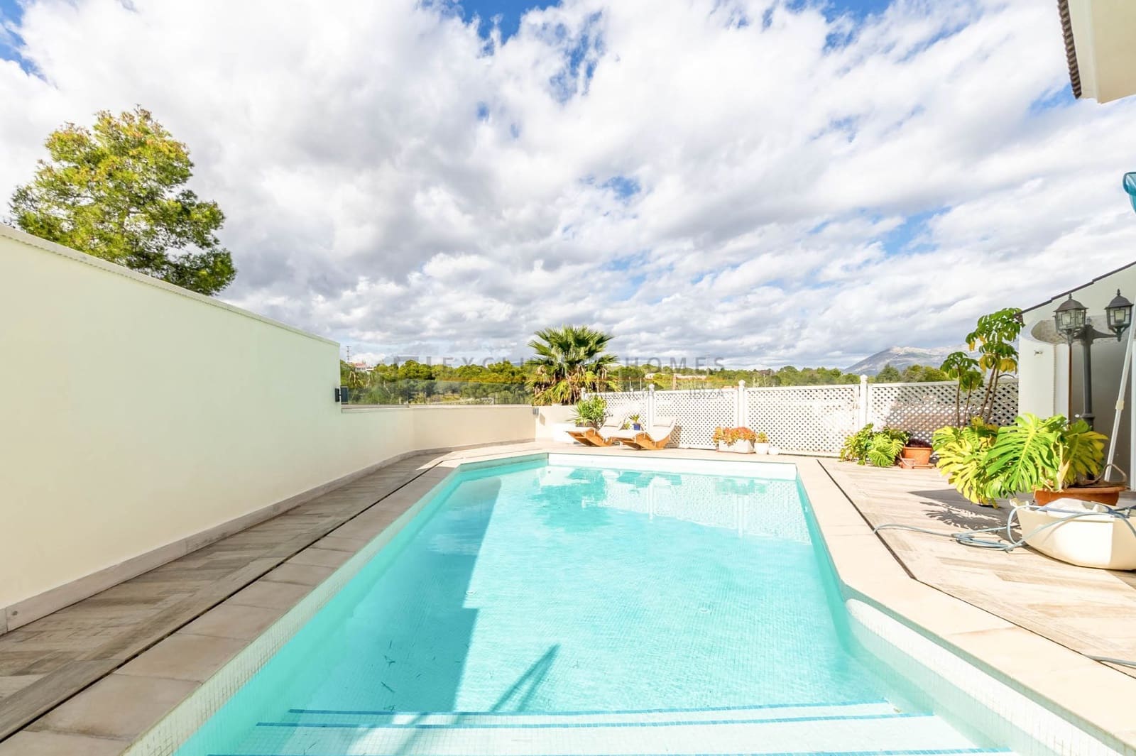 4 sovrum Villa till salu i Alfaz del Pi / L'Alfas del Pi med pool garage - 600 000 € (Ref: 10044446)