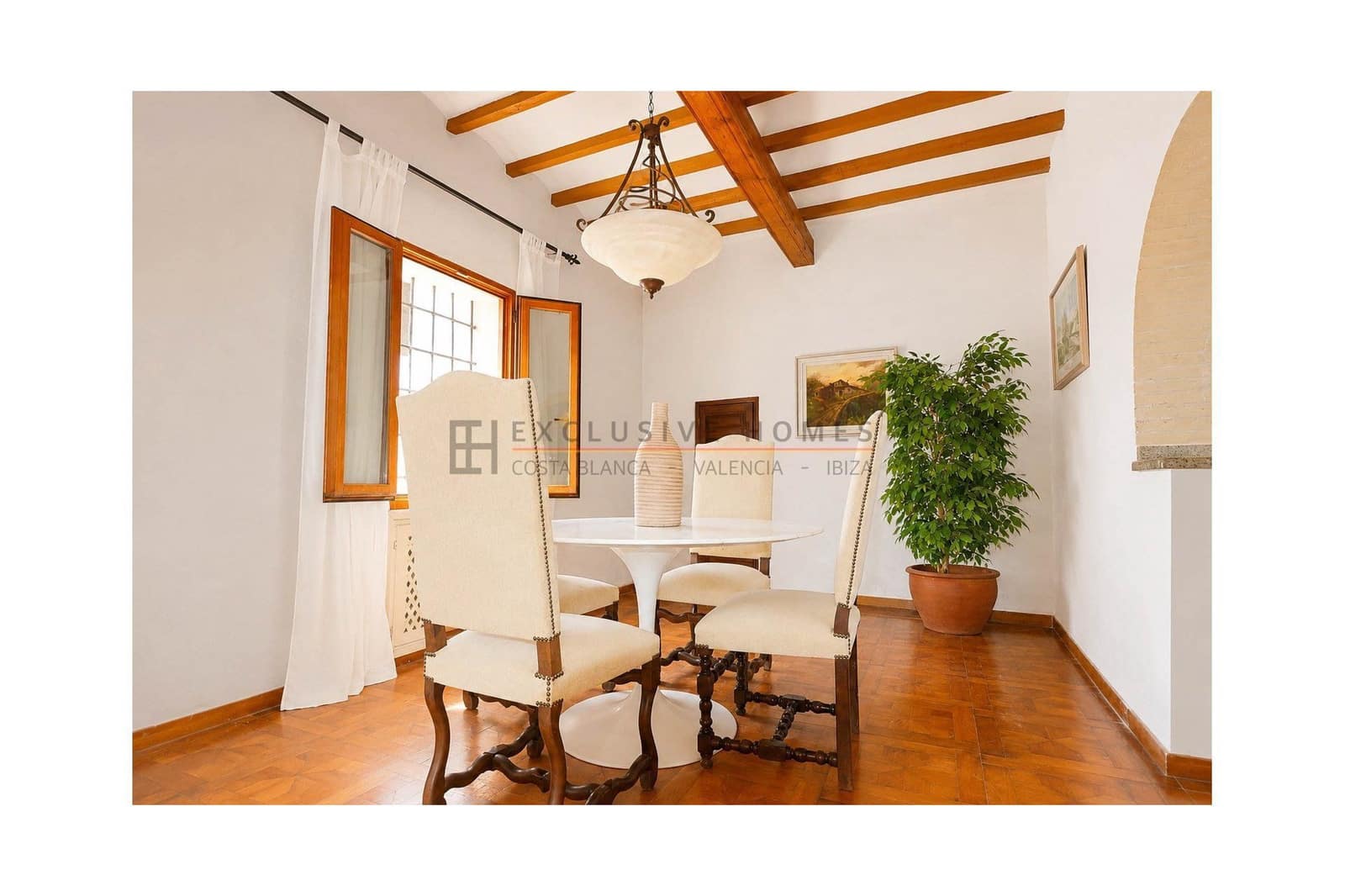 Casa de 4 habitaciones en Altea en venta con garaje - 799.000 € (Ref: 10044451)