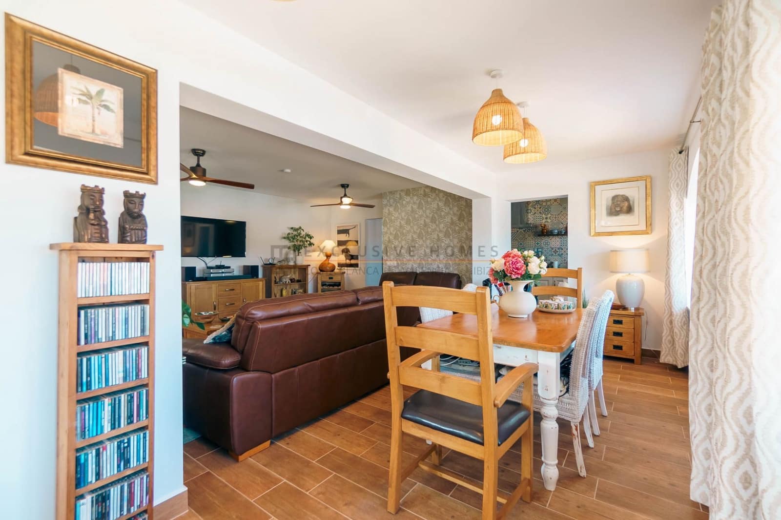 4 Zimmer Villa zu verkaufen in La Nucia mit Pool Garage - 559.000 € (Ref: 10070304)