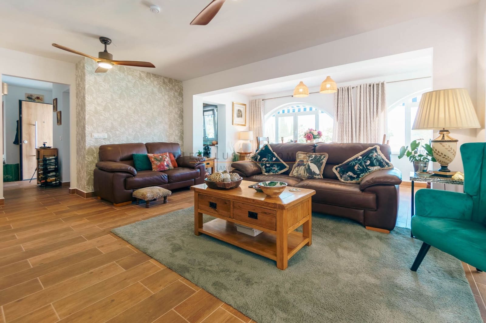 4 Zimmer Villa zu verkaufen in La Nucia mit Pool Garage - 559.000 € (Ref: 10070304)
