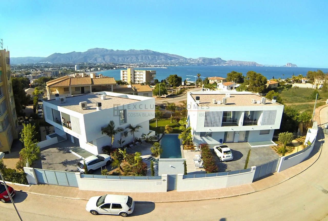 4 camera da letto Villetta Bifamiliare in vendita in Albir con piscina garage - 2.895.000 € (Rif: 10070305)