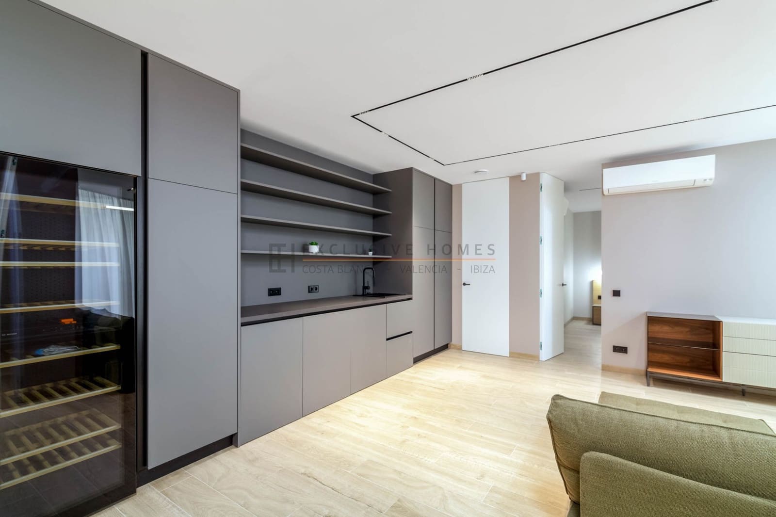 4 slaapkamer Halfvrijstaande villa te koop in Albir met zwembad garage - € 1.950.000 (Ref: 10070306)