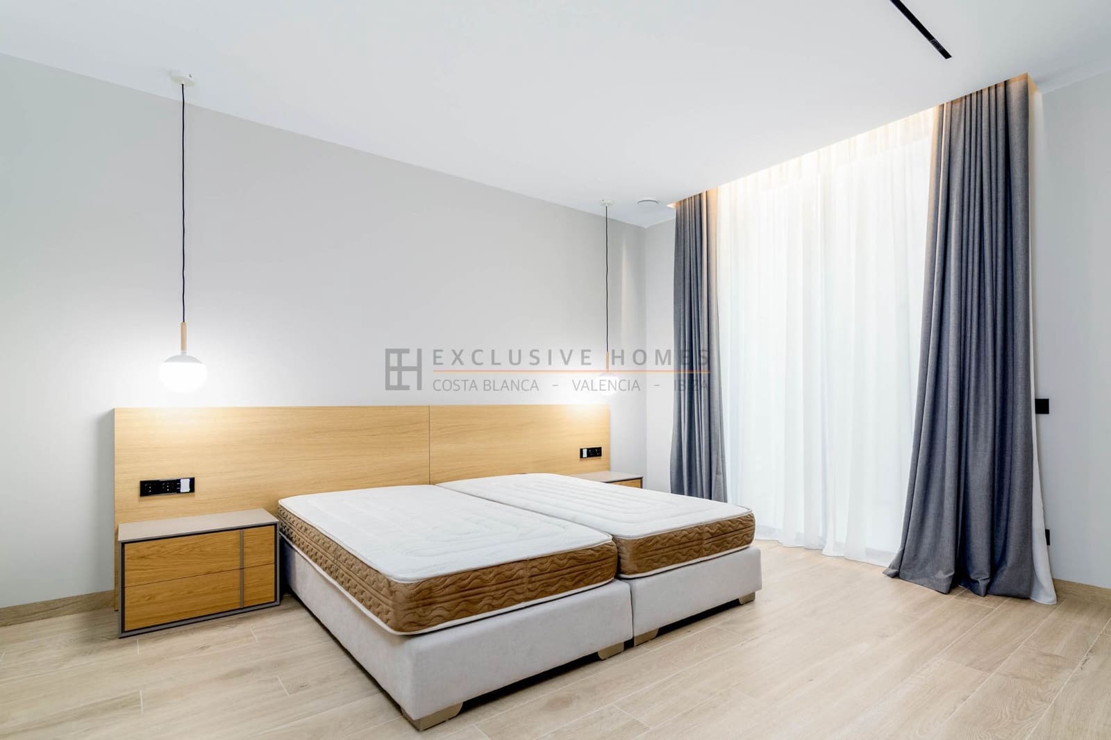 4 slaapkamer Halfvrijstaande villa te koop in Albir met zwembad garage - € 1.950.000 (Ref: 10070306)