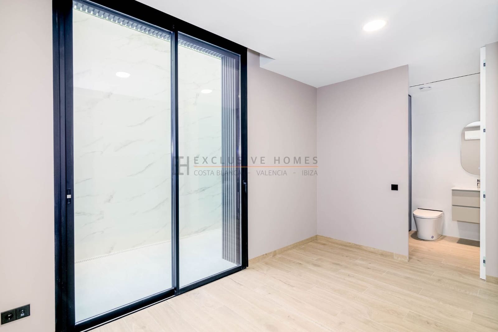 4 slaapkamer Halfvrijstaande villa te koop in Albir met zwembad garage - € 1.950.000 (Ref: 10070306)