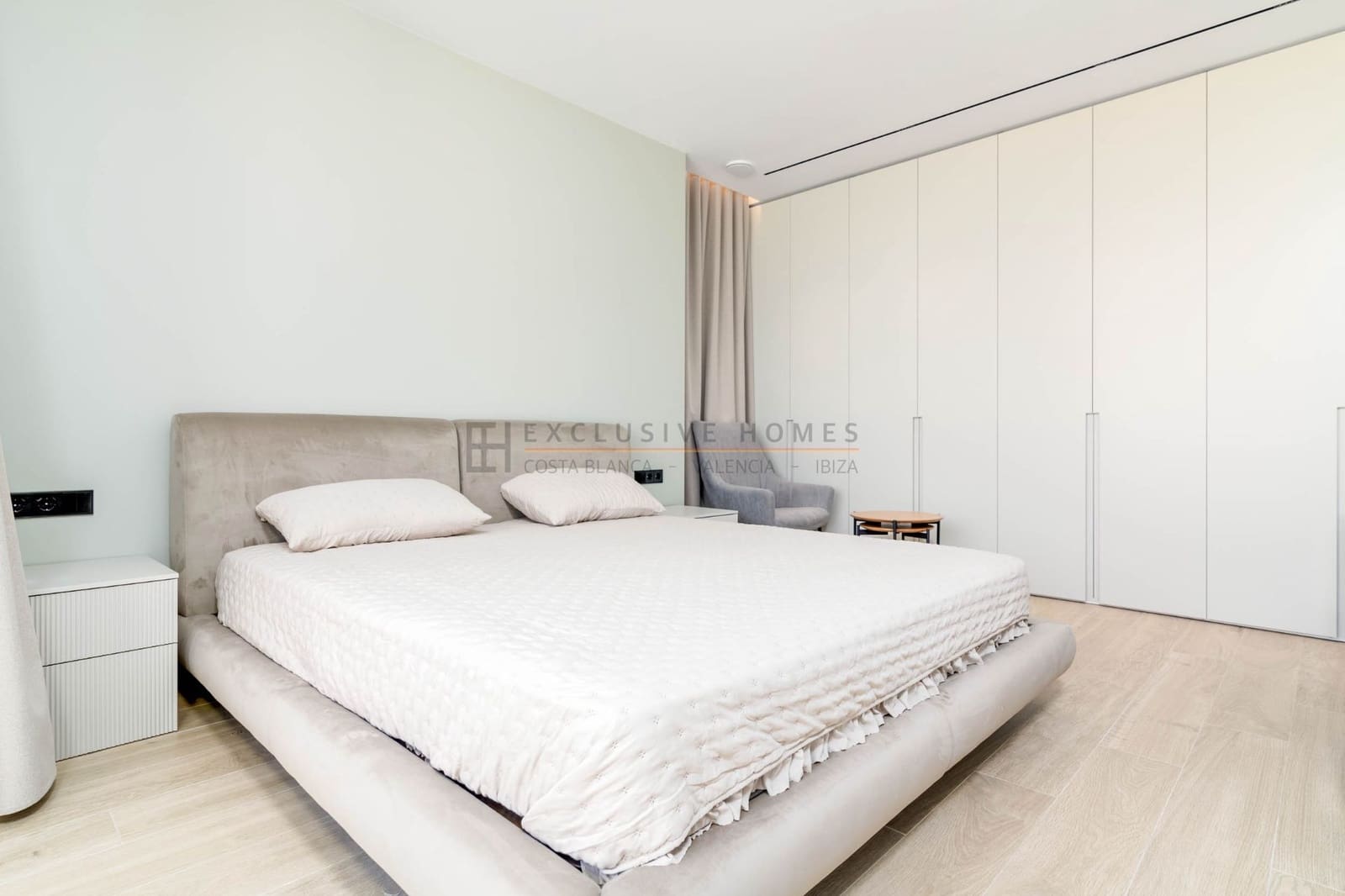 4 slaapkamer Halfvrijstaande villa te koop in Albir met zwembad garage - € 1.950.000 (Ref: 10070306)