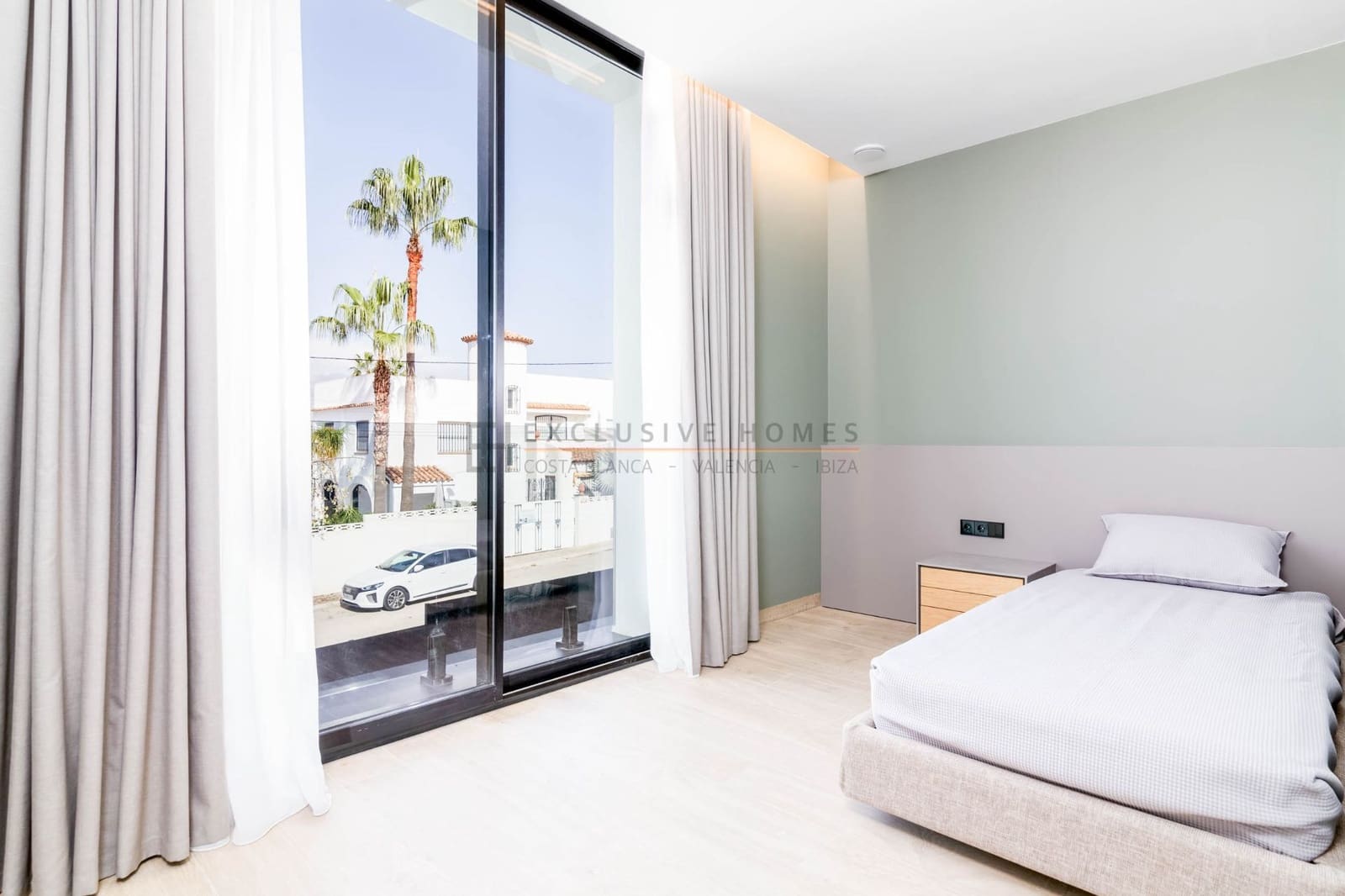 4 slaapkamer Halfvrijstaande villa te koop in Albir met zwembad garage - € 1.950.000 (Ref: 10070306)