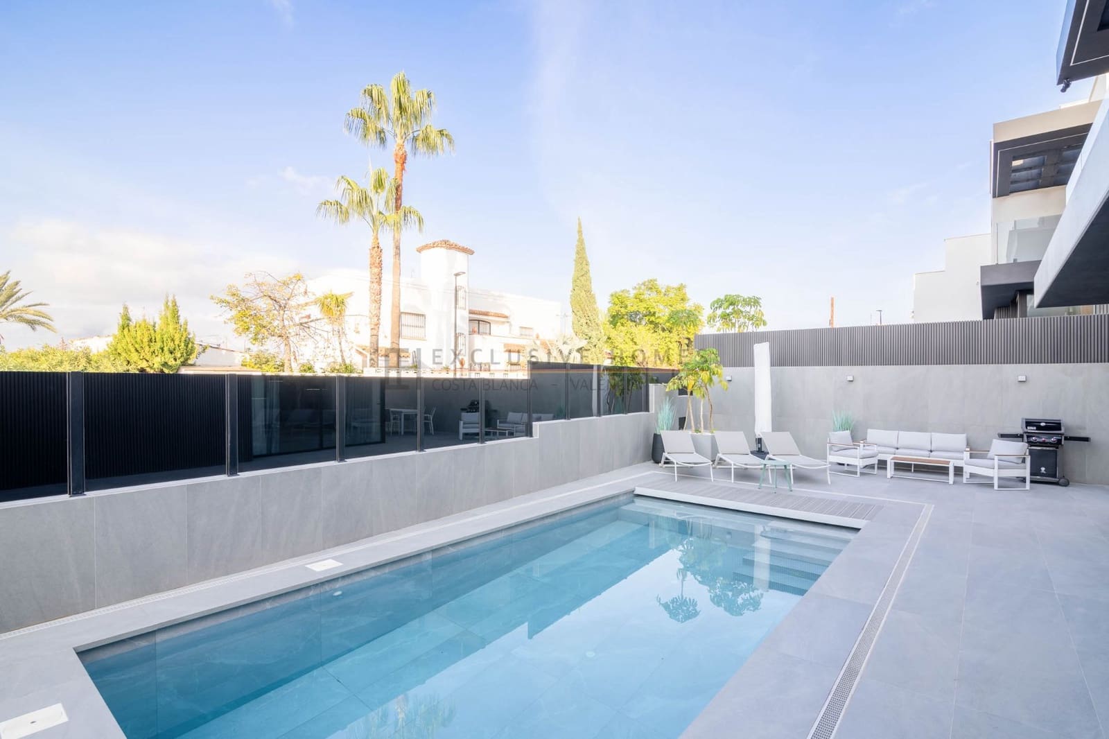 4 slaapkamer Halfvrijstaande villa te koop in Albir met zwembad garage - € 1.950.000 (Ref: 10070306)