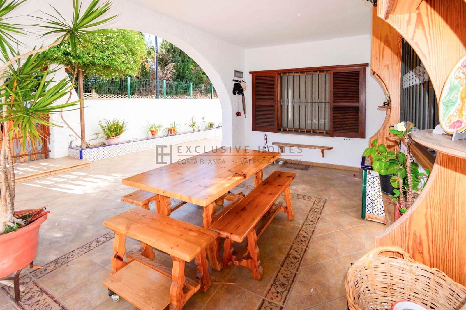 3 Zimmer Villa zu verkaufen in Albir mit Pool Garage - 639.000 € (Ref: 10070308)