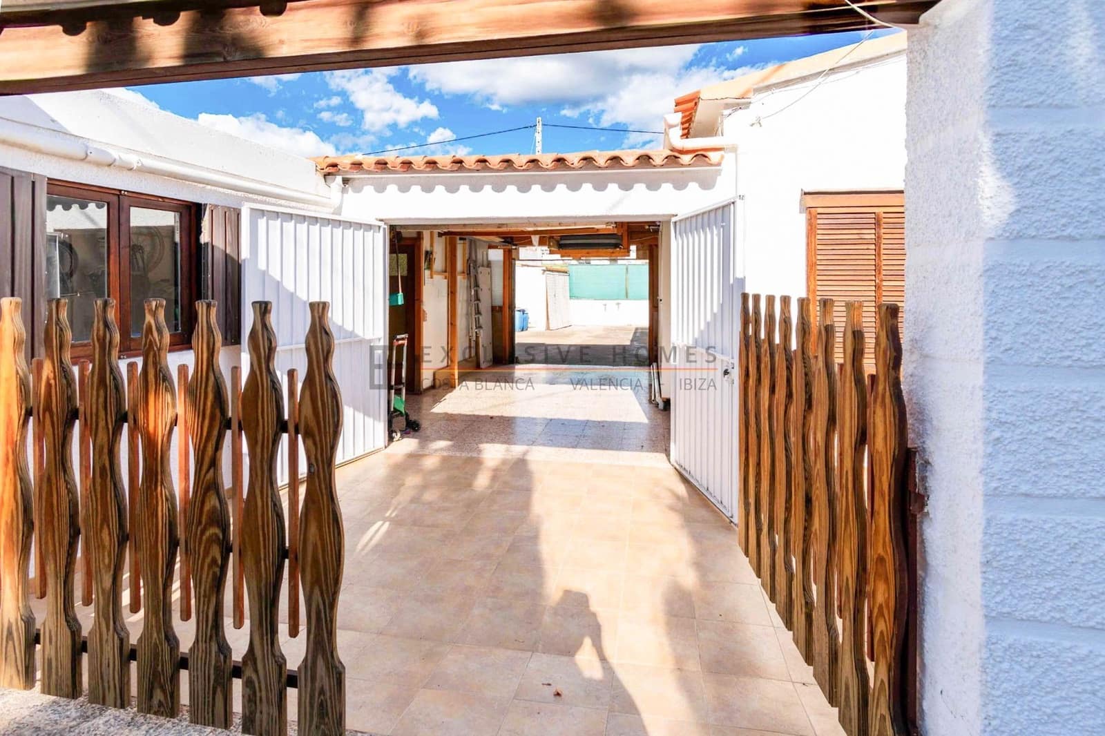 3 Zimmer Villa zu verkaufen in Albir mit Pool Garage - 639.000 € (Ref: 10070308)