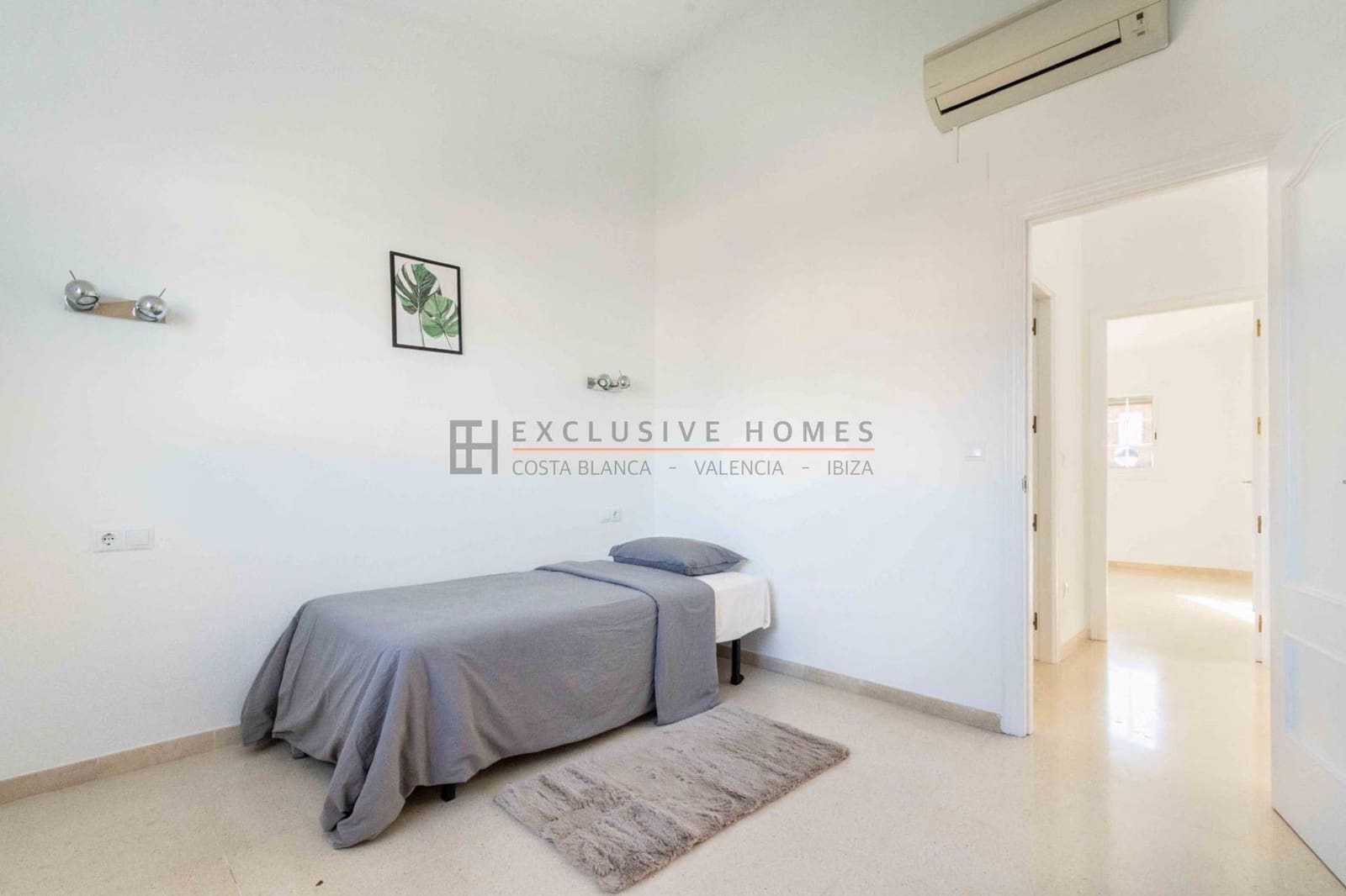 3 quarto Moradia Geminada para venda em Albir com piscina garagem - 455 000 € (Ref: 10070309)
