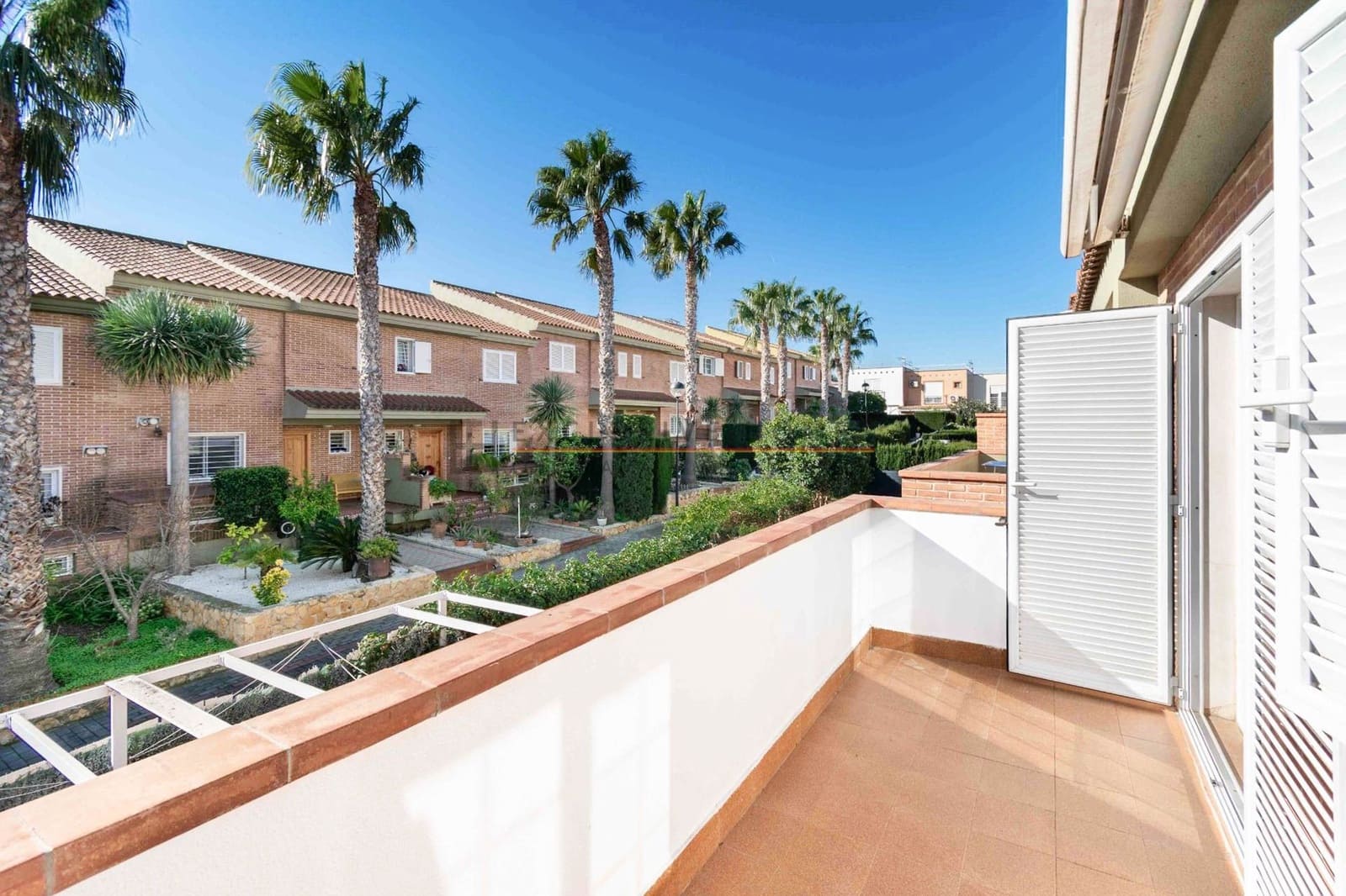 3 quarto Moradia Geminada para venda em Albir com piscina garagem - 455 000 € (Ref: 10070309)