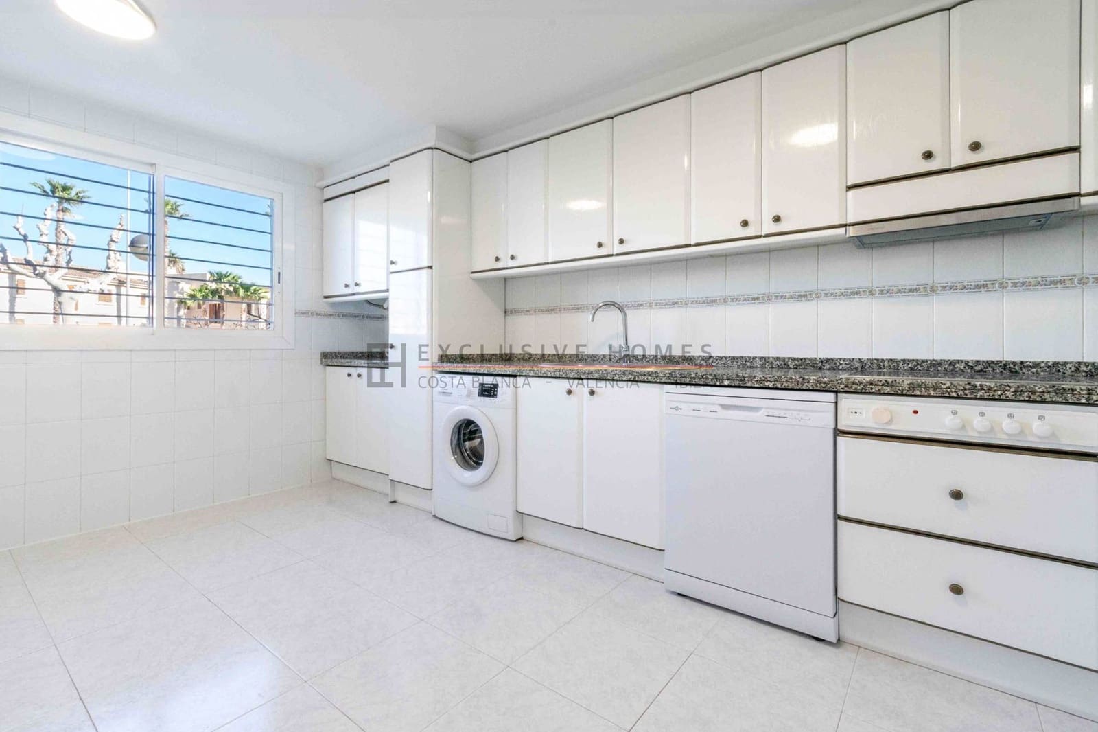 3 quarto Moradia Geminada para venda em Albir com piscina garagem - 455 000 € (Ref: 10070309)