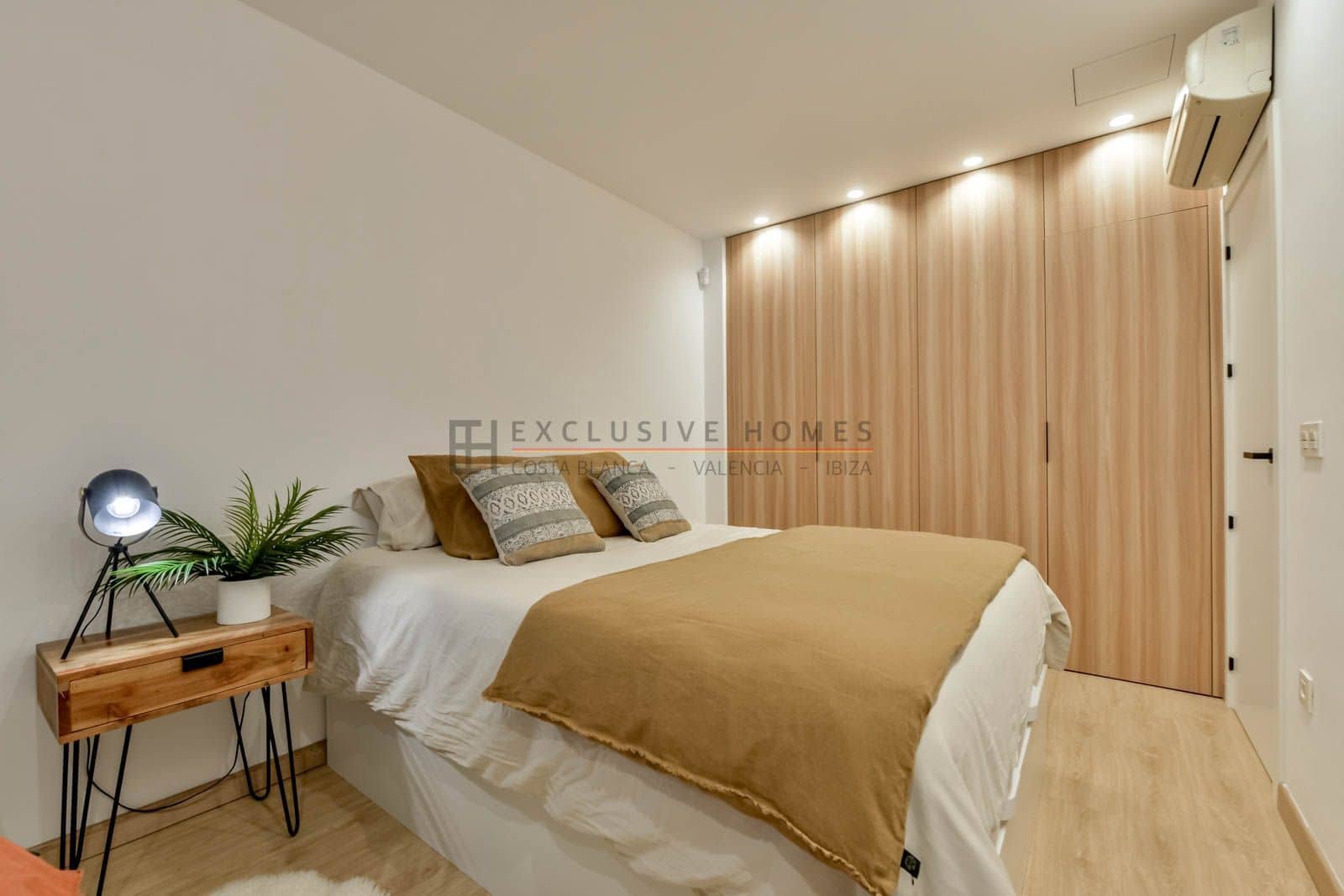 4 quarto Casa em Banda para venda em Altea com piscina garagem - 649 000 € (Ref: 10077708)