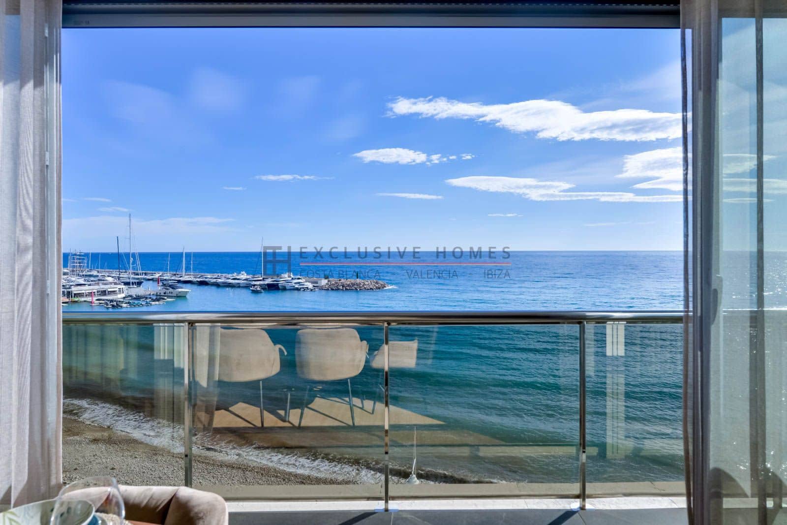 4 quarto Casa em Banda para venda em Altea com piscina garagem - 649 000 € (Ref: 10077708)