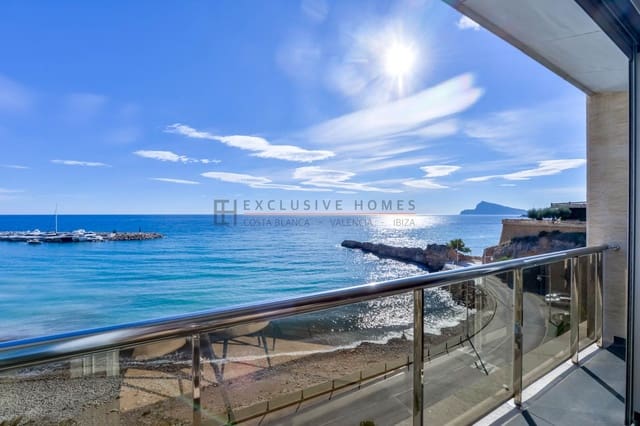 4 quarto Casa em Banda para venda em Altea com piscina garagem - 649 000 € (Ref: 10077708)