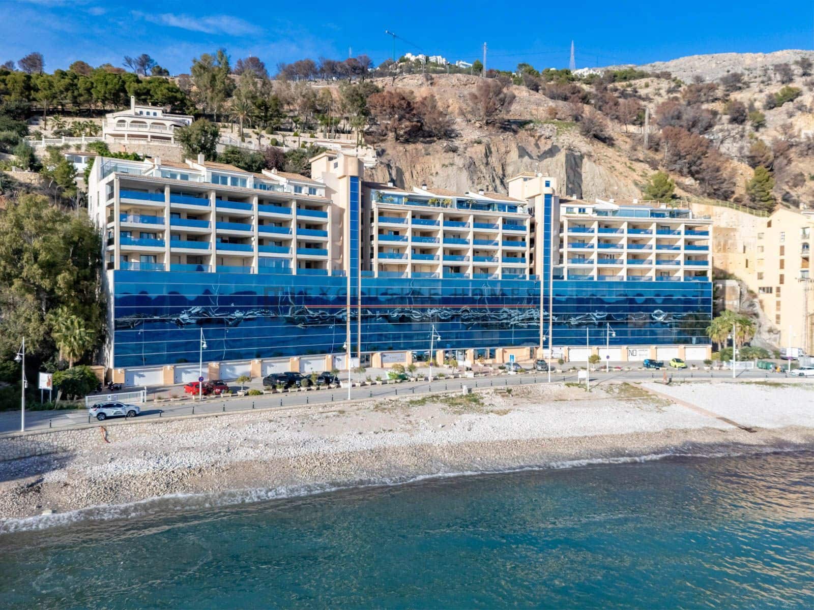 4 quarto Casa em Banda para venda em Altea com piscina garagem - 649 000 € (Ref: 10077708)