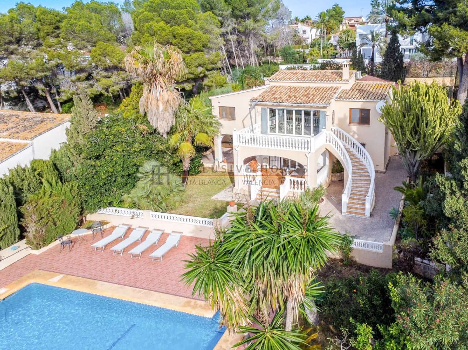 Chalet de 3 habitaciones en Moraira en venta con piscina garaje - 1.425.000 € (Ref: 10077709)