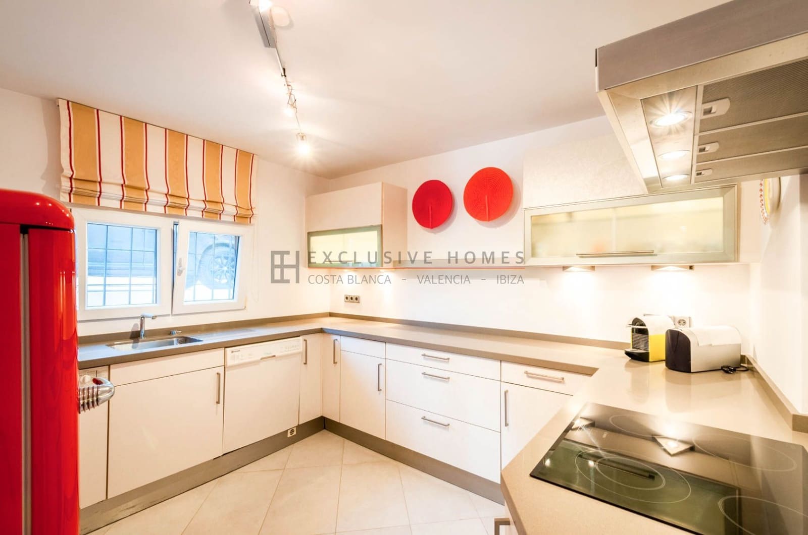 Chalet de 3 habitaciones en Moraira en venta con piscina garaje - 1.425.000 € (Ref: 10077709)