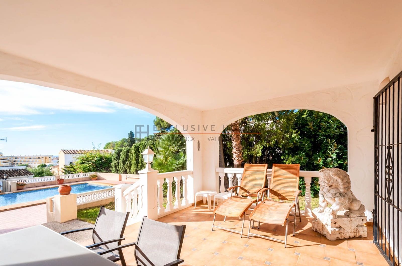 Chalet de 3 habitaciones en Moraira en venta con piscina garaje - 1.425.000 € (Ref: 10077709)