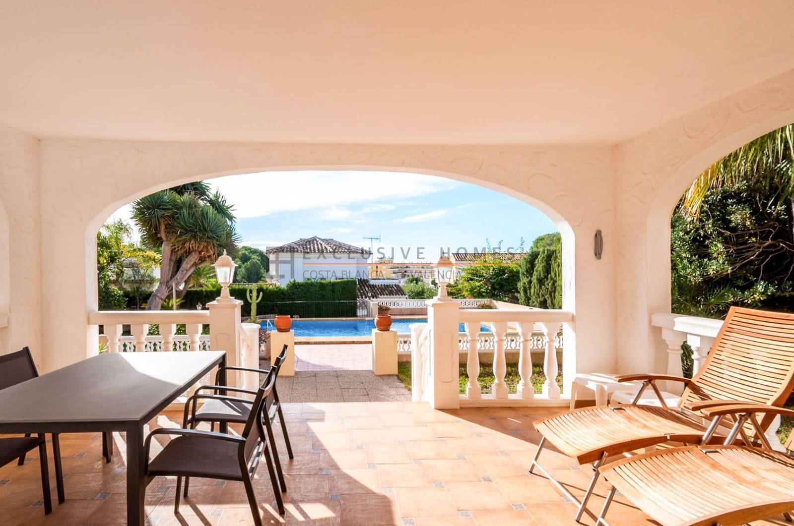Chalet de 3 habitaciones en Moraira en venta con piscina garaje - 1.425.000 € (Ref: 10077709)