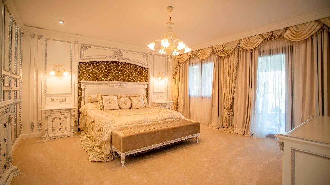 6 Zimmer Villa zu verkaufen in Albir mit Pool Garage - 6.500.000 € (Ref: 6797191)