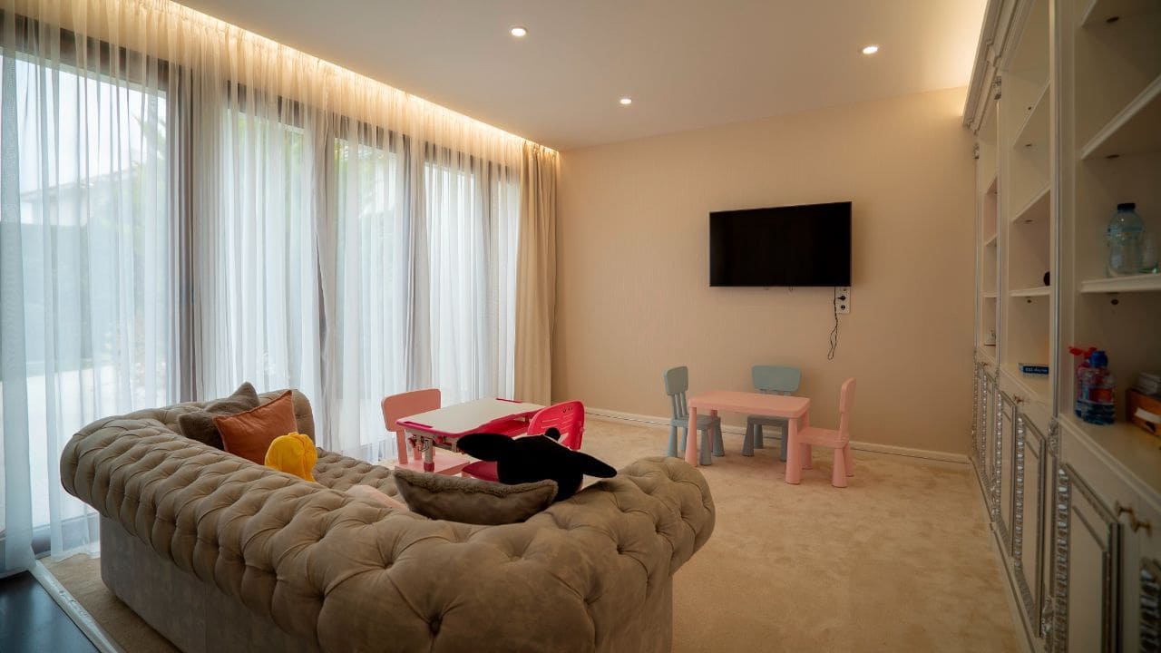 6 Zimmer Villa zu verkaufen in Albir mit Pool Garage - 6.500.000 € (Ref: 6797191)