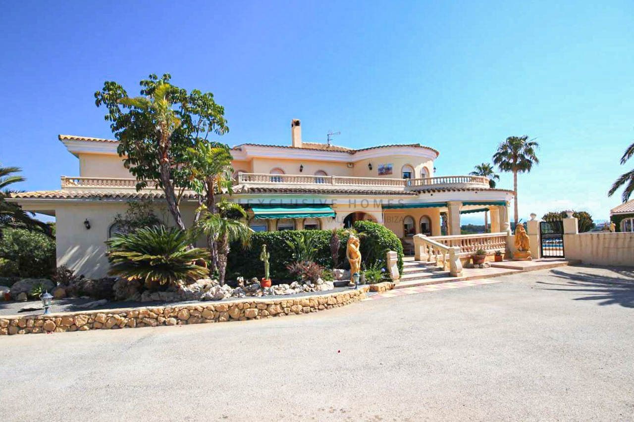 8 soverom Villa til salgs i Alfaz del Pi / L'Alfas del Pi med svømmebasseng garasje - € 1 750 000 (Ref: 6976435)