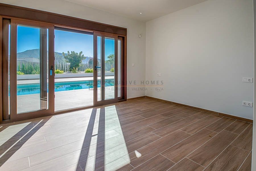 4 Zimmer Villa zu verkaufen in Alfaz del Pi / L'Alfas del Pi mit Pool Garage - 2.250.000 € (Ref: 8567466)