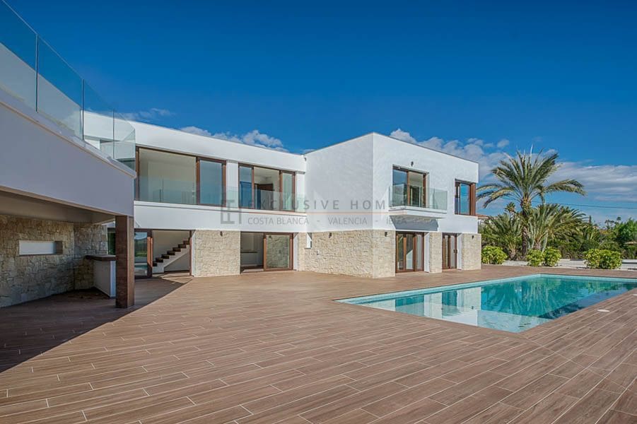 4 Zimmer Villa zu verkaufen in Alfaz del Pi / L'Alfas del Pi mit Pool Garage - 2.250.000 € (Ref: 8567466)