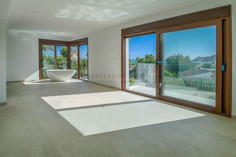 4 Zimmer Villa zu verkaufen in Alfaz del Pi / L'Alfas del Pi mit Pool Garage - 2.250.000 € (Ref: 8567466)
