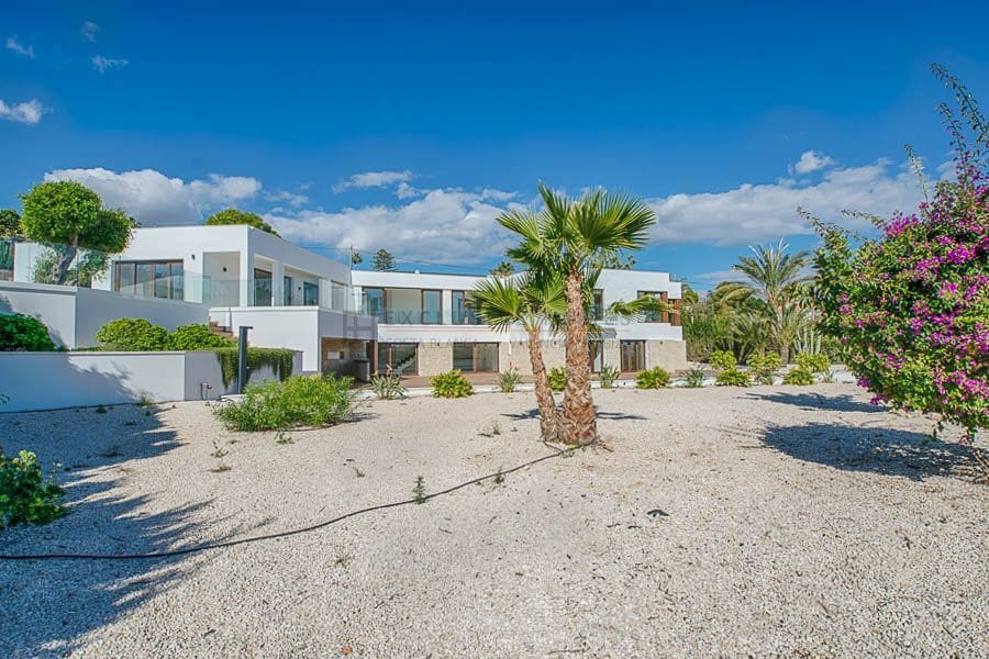 4 Zimmer Villa zu verkaufen in Alfaz del Pi / L'Alfas del Pi mit Pool Garage - 2.250.000 € (Ref: 8567466)