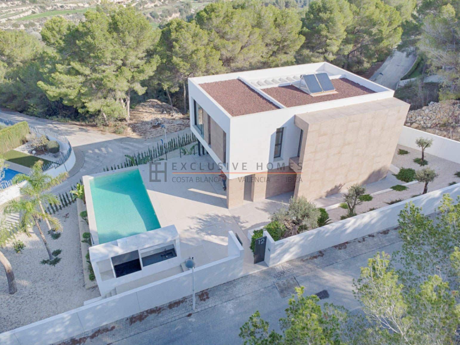 4 bedroom Villa for sale in Moraira with pool garage - € 1,499,000 (Ref: 8572184)