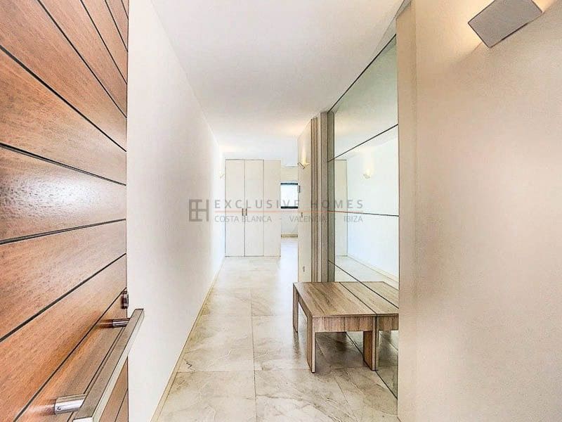 4 slaapkamer Villa te koop in Cumbre del Sol met zwembad garage - € 1.148.000 (Ref: 8614866)