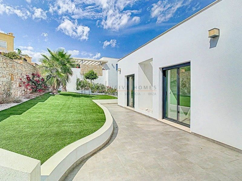 4 slaapkamer Villa te koop in Cumbre del Sol met zwembad garage - € 1.148.000 (Ref: 8614866)