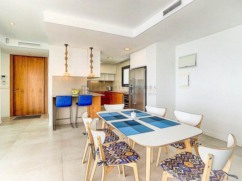 4 slaapkamer Villa te koop in Cumbre del Sol met zwembad garage - € 1.148.000 (Ref: 8614866)