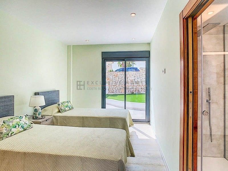 4 slaapkamer Villa te koop in Cumbre del Sol met zwembad garage - € 1.148.000 (Ref: 8614866)