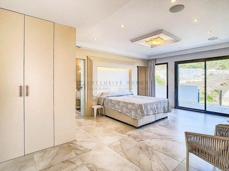 4 slaapkamer Villa te koop in Cumbre del Sol met zwembad garage - € 1.148.000 (Ref: 8614866)