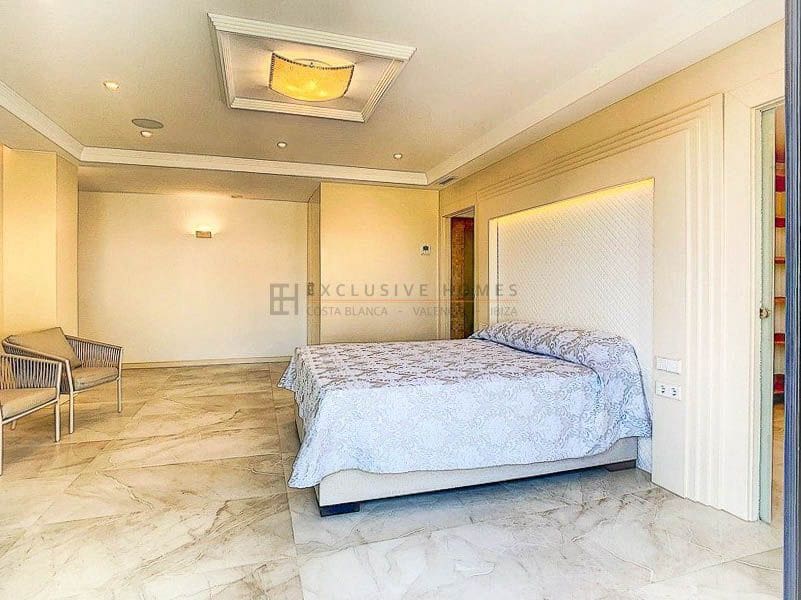 4 slaapkamer Villa te koop in Cumbre del Sol met zwembad garage - € 1.148.000 (Ref: 8614866)