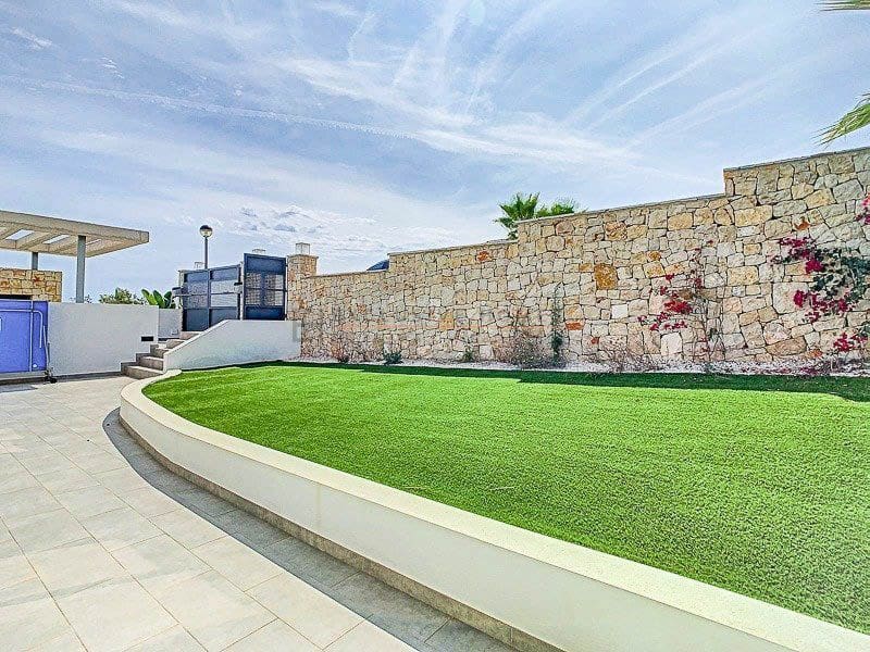 4 slaapkamer Villa te koop in Cumbre del Sol met zwembad garage - € 1.148.000 (Ref: 8614866)
