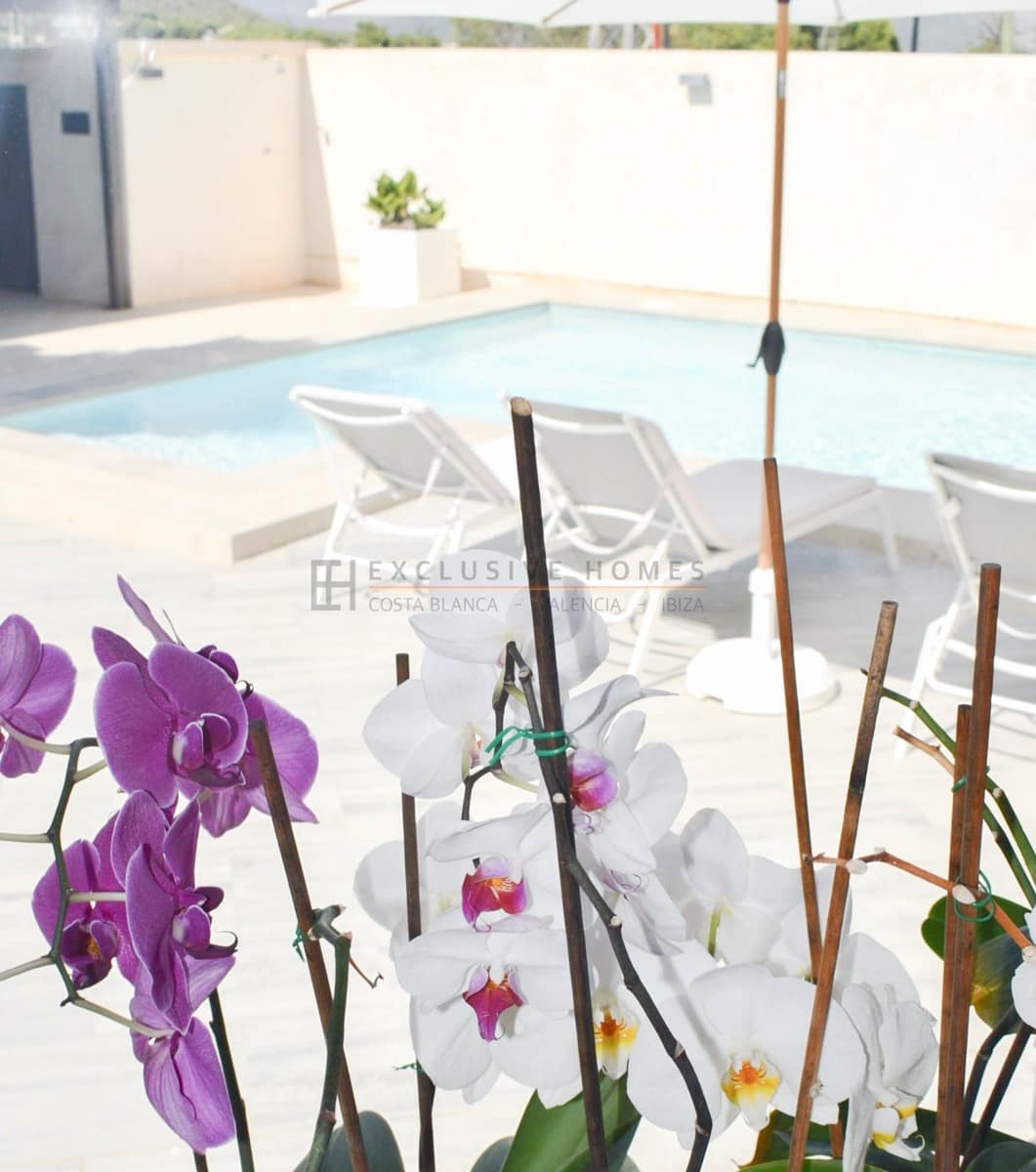 4 chambre Villa/Maison Semi-Mitoyenne à vendre à Alfaz del Pi / L'Alfas del Pi avec piscine garage - 599 000 € (Ref: 8665124)