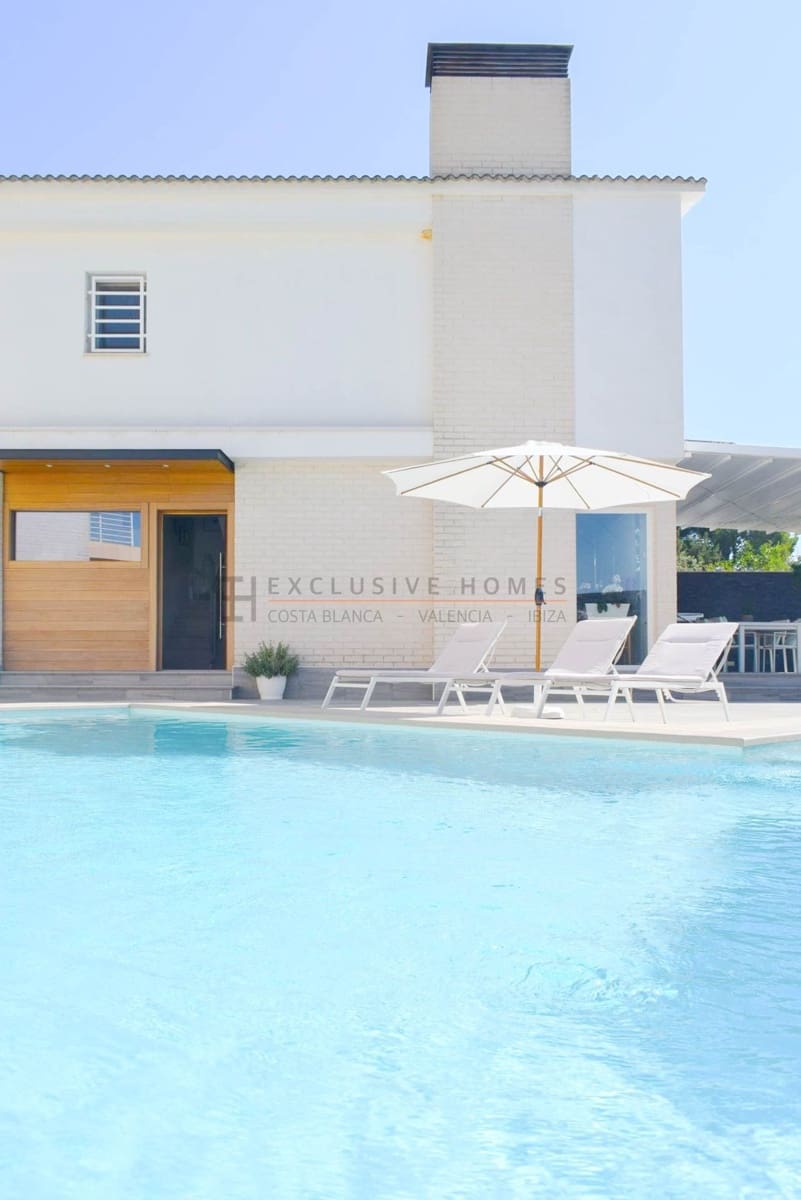 4 chambre Villa/Maison Semi-Mitoyenne à vendre à Alfaz del Pi / L'Alfas del Pi avec piscine garage - 599 000 € (Ref: 8665124)