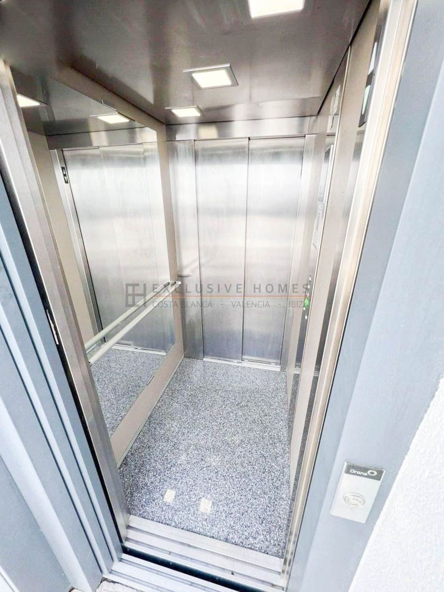 1 slaapkamer Appartement te koop in Xeresa met zwembad garage - € 198.000 (Ref: 8677494)