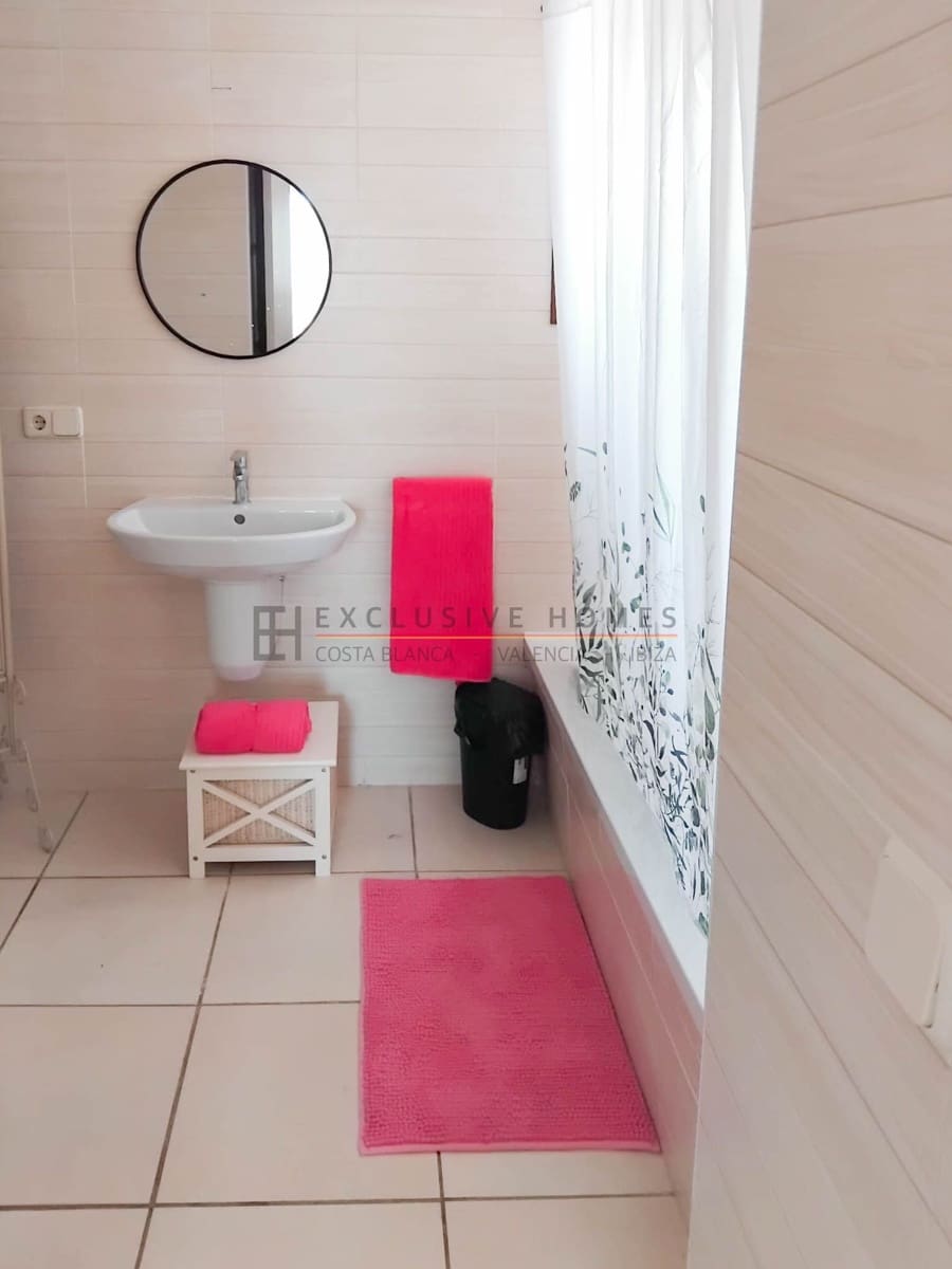 1 slaapkamer Appartement te koop in Xeresa met zwembad garage - € 198.000 (Ref: 8677494)
