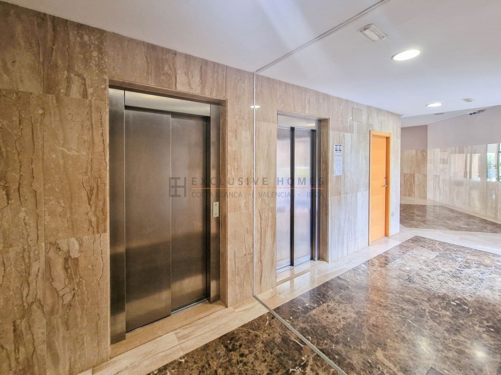 1 slaapkamer Penthouse te koop in Albir met zwembad garage - € 426.000 (Ref: 8757316)