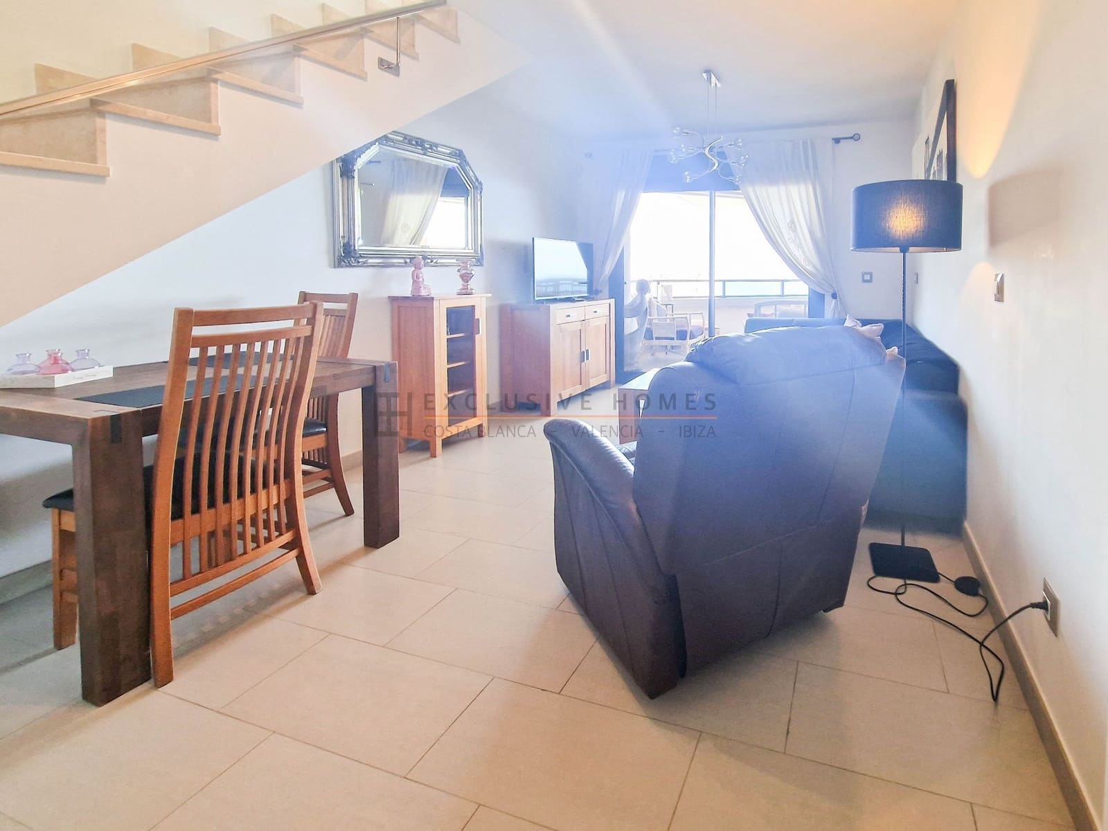 2 sypialnia Penthouse na sprzedaż w Albir z basenem garażem - 649 000 € (Ref: 8757317)