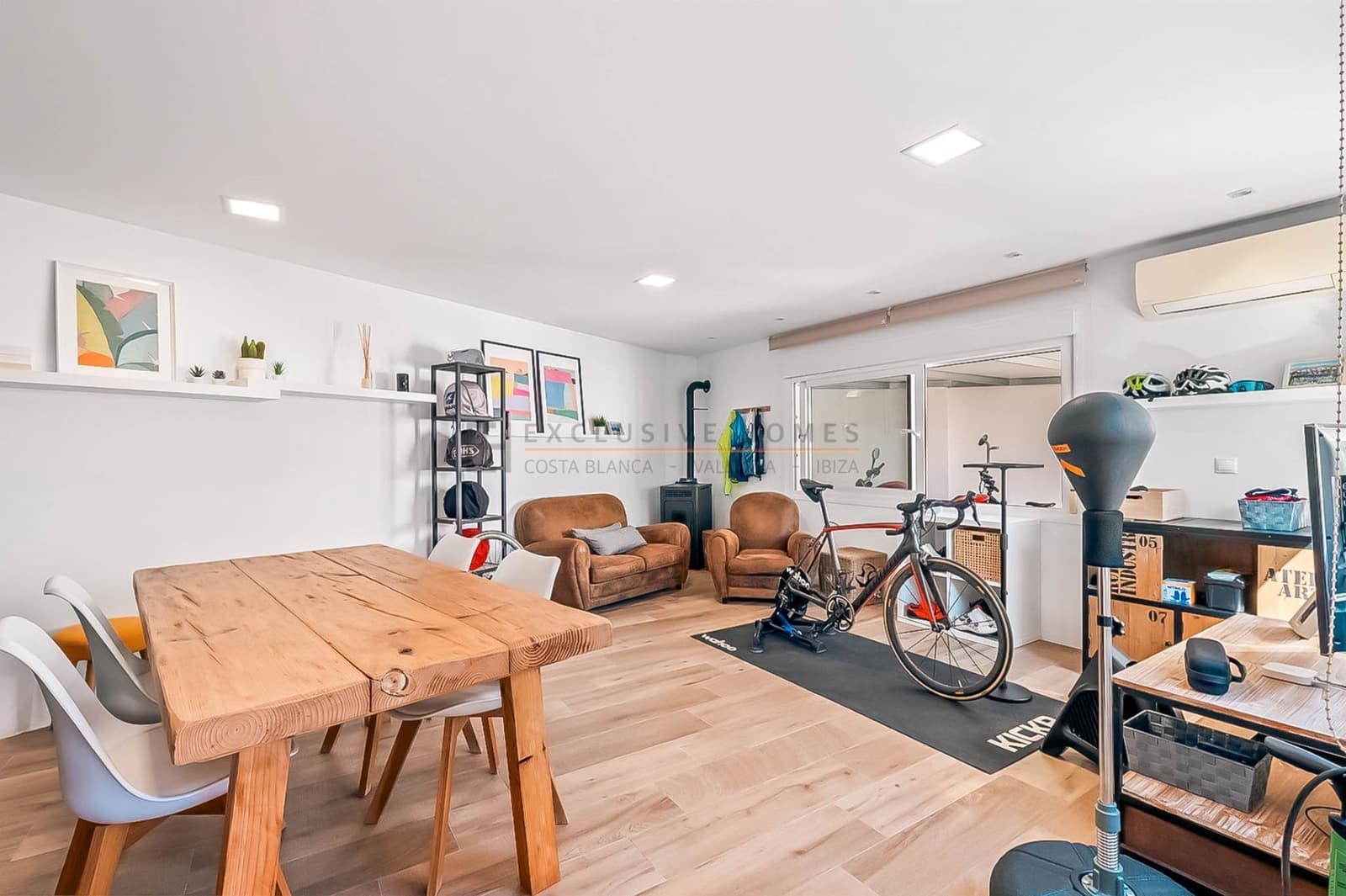 3 soveværelse Semi-Rækkehus til salg i Alfaz del Pi / L'Alfas del Pi med swimmingpool garage - € 585.000 (Ref: 8801369)