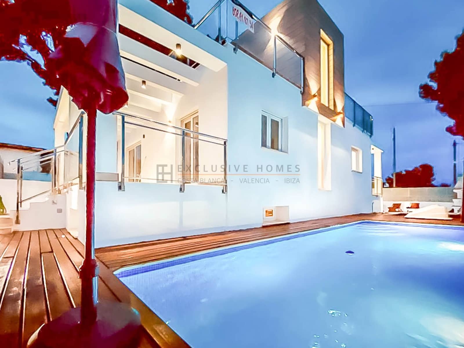 4 bedroom Villa for sale in La Nucia with pool garage - € 580,000 (Ref: 8805646)