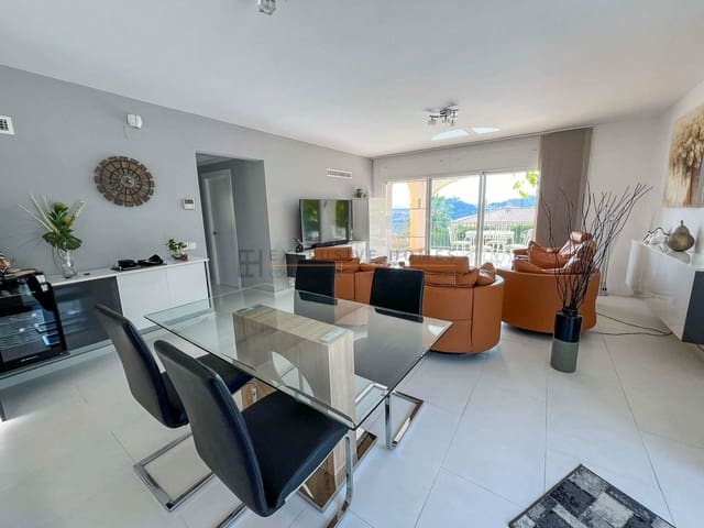 4 soverom Villa til salgs i Polop med svømmebasseng garasje - € 749 000 (Ref: 8887546)