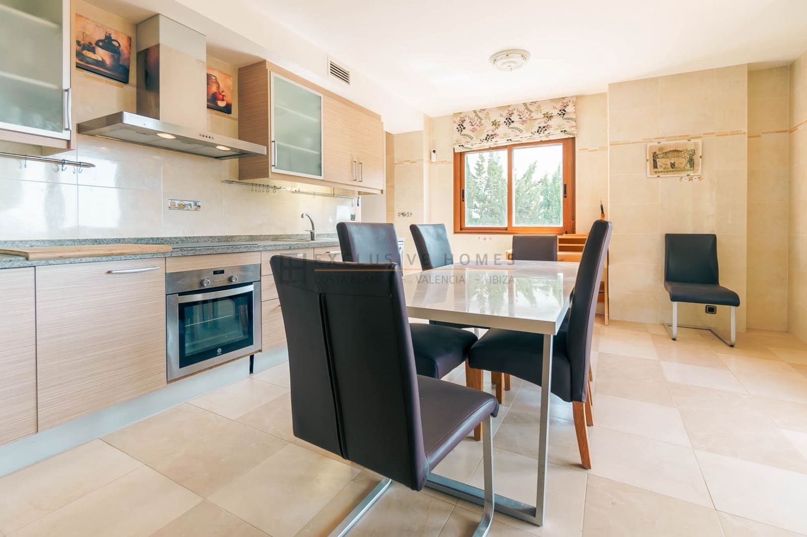 4 bedroom Villa for sale in Altea la Vella with pool garage - € 632,000 (Ref: 8905058)